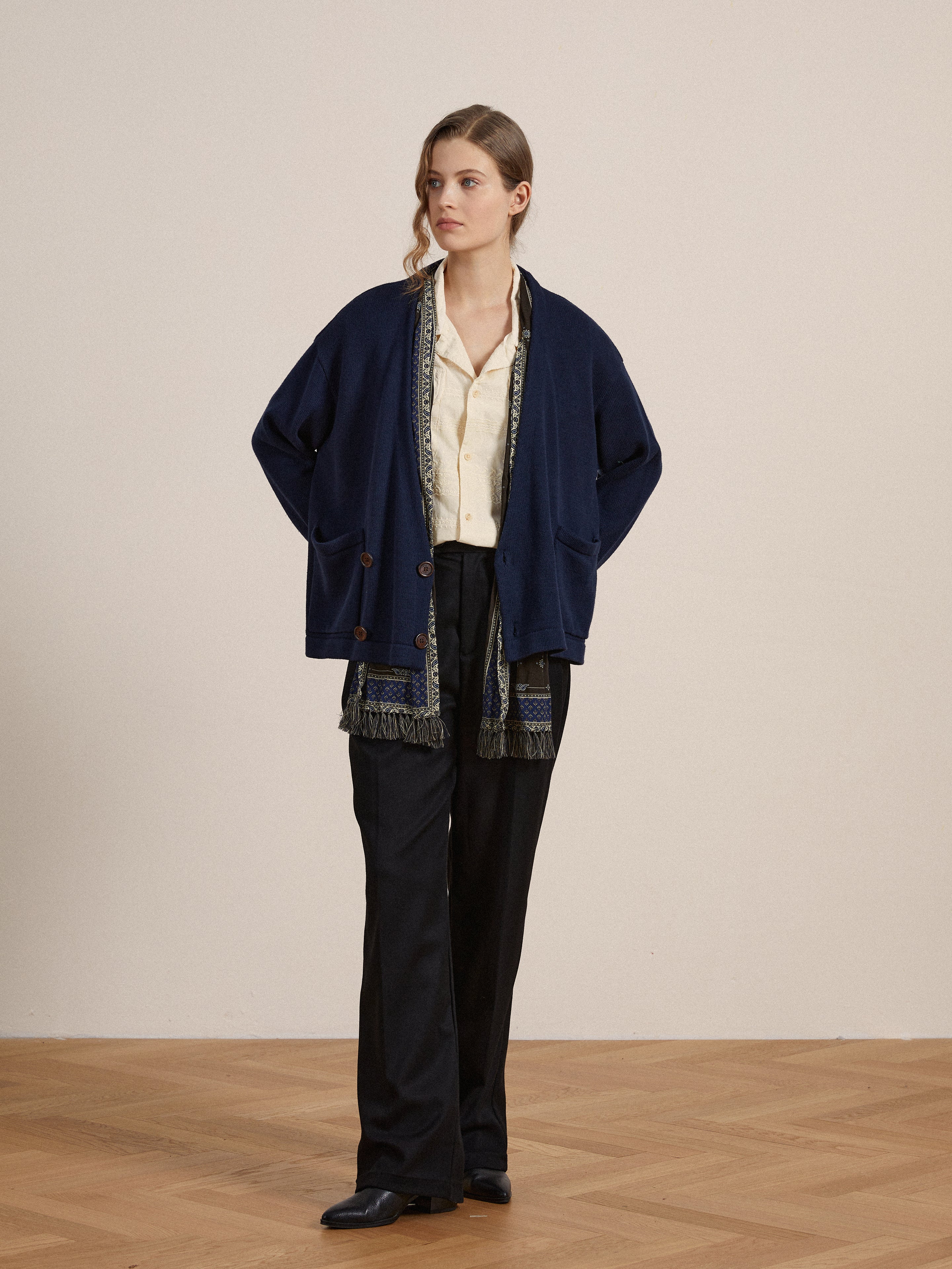 Double-breasted Knit cardigan ネイビー Larsi Double Breasted Knit Cardigan