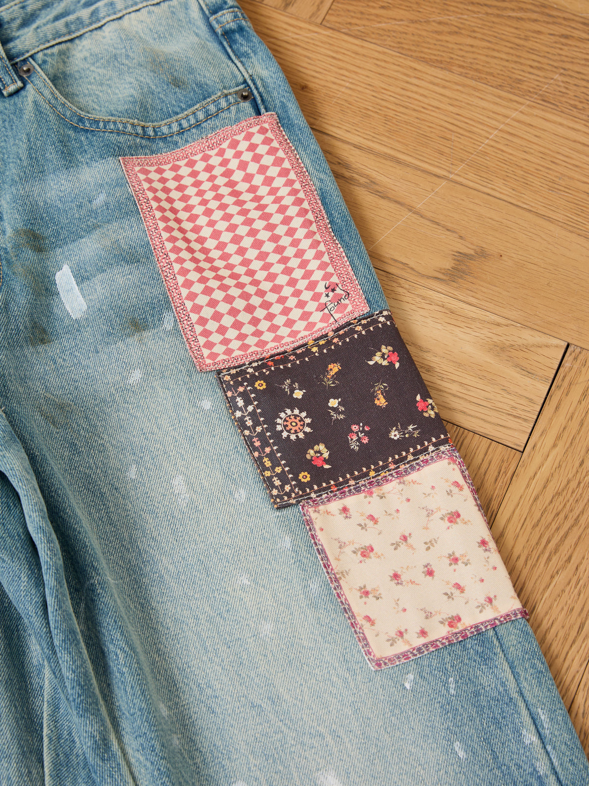 Tapestry Chalk Jeans